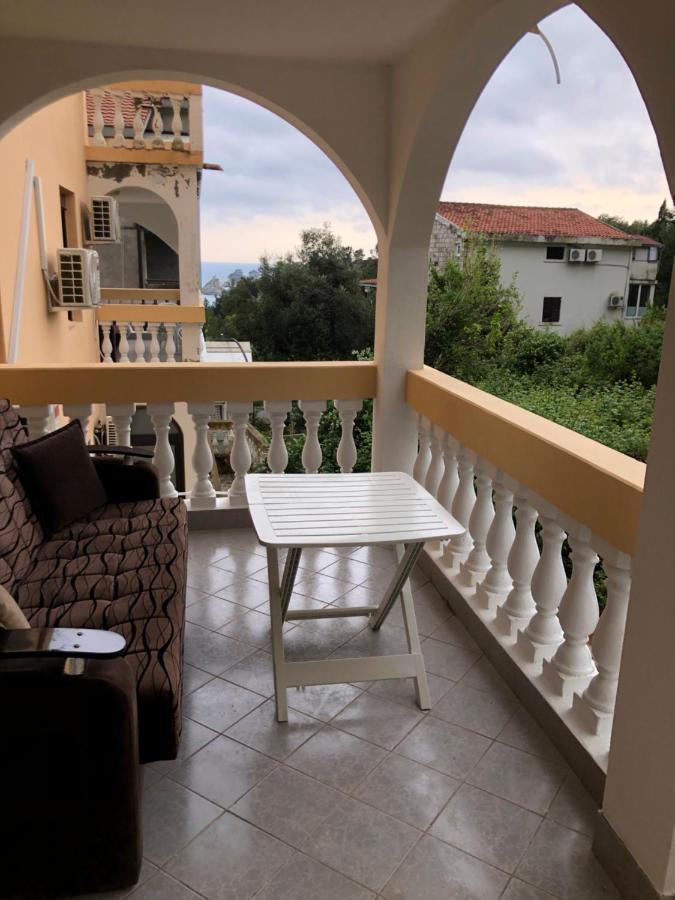 Apartmani Lime Petrovac Exterior photo
